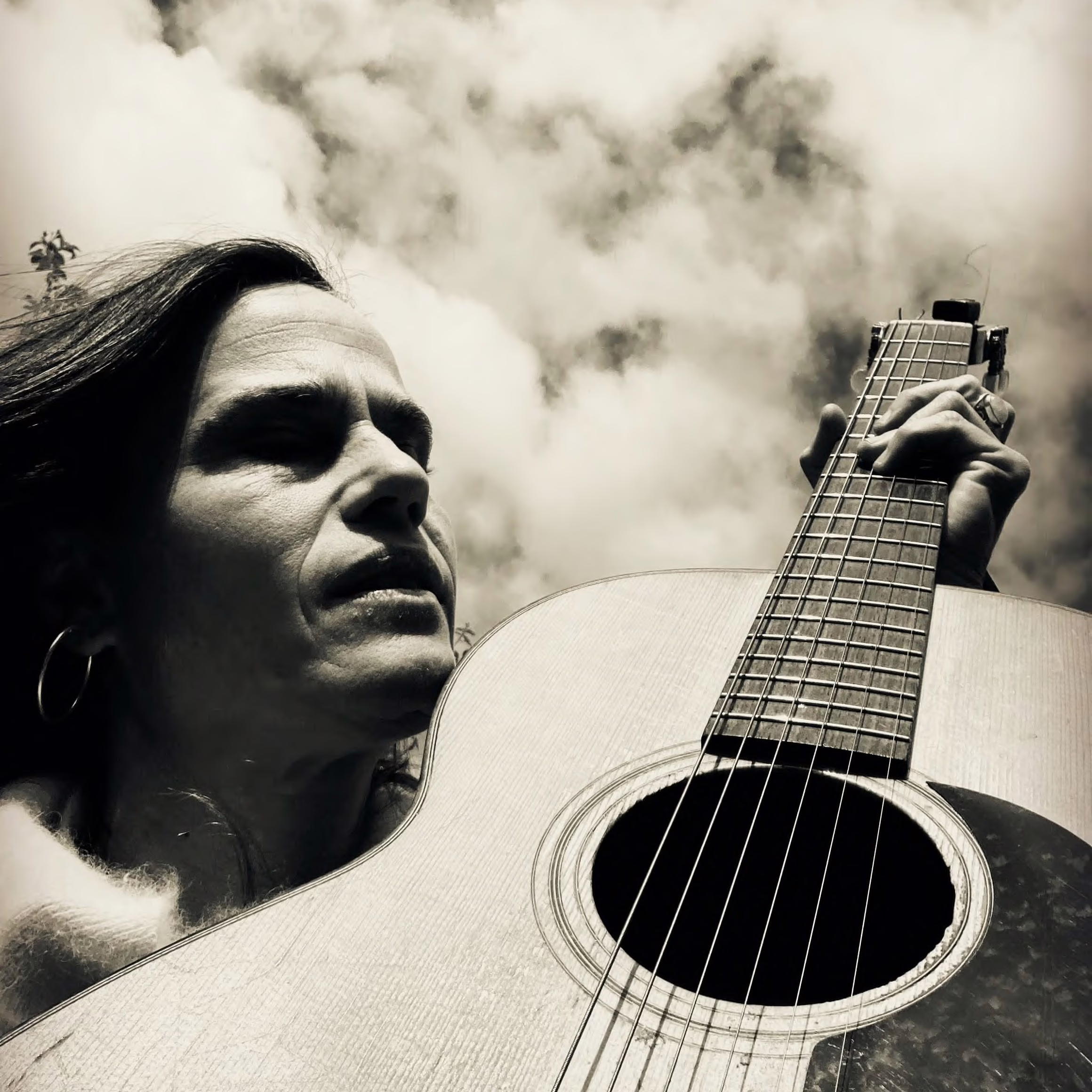 Katie Euliss Live in Session at the Electric Bar